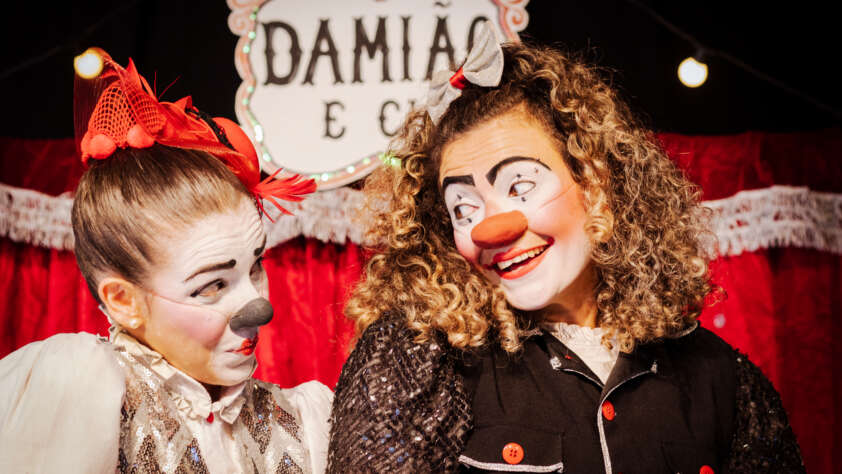 “ATENÇÃO, RESPEITÁVEL PÚBLICO!” TRAZ HUMOR FEMININO E TRADIÇÃO CIRCENSE AO AMERICANA MOSTRA 2025