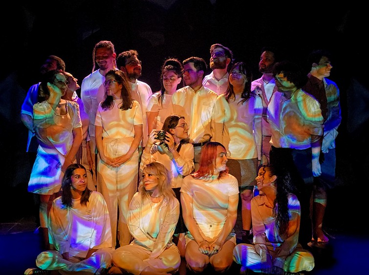 TURMA ADULTA II ENCERRA MOSTRA DE ALUNOS, COM REFLEXÃO SOBRE A VIDA