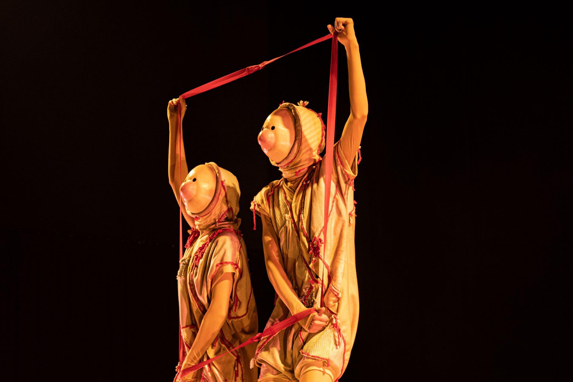 CRIATURAS, PORTAIS E FANTASIA: “ENTRE MUNDOS” CHEGA AO FÁBRICA